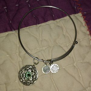 Clea bracelet with August birthstone